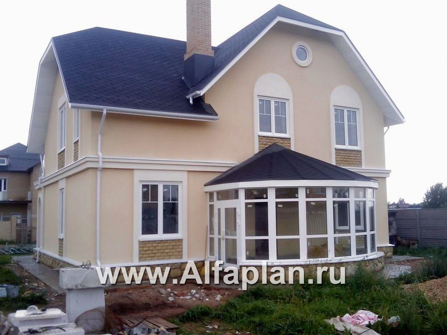 «Эстрелл» - проект двухэтажного дома с эркером и вторым светомв гостиной - дизайн дома №2